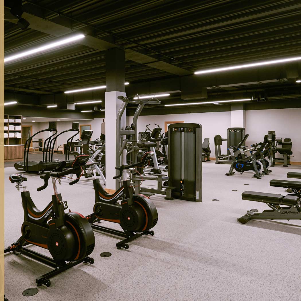 Image of gym at Harbour Club
